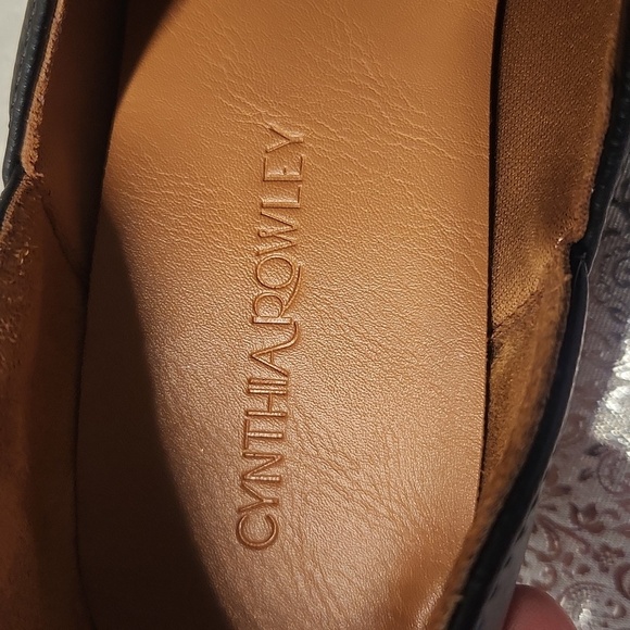 CYNTHIA ROWLEY SIZE 9 Elegant Black Leather Women's Shoes - Picture 7 of 12